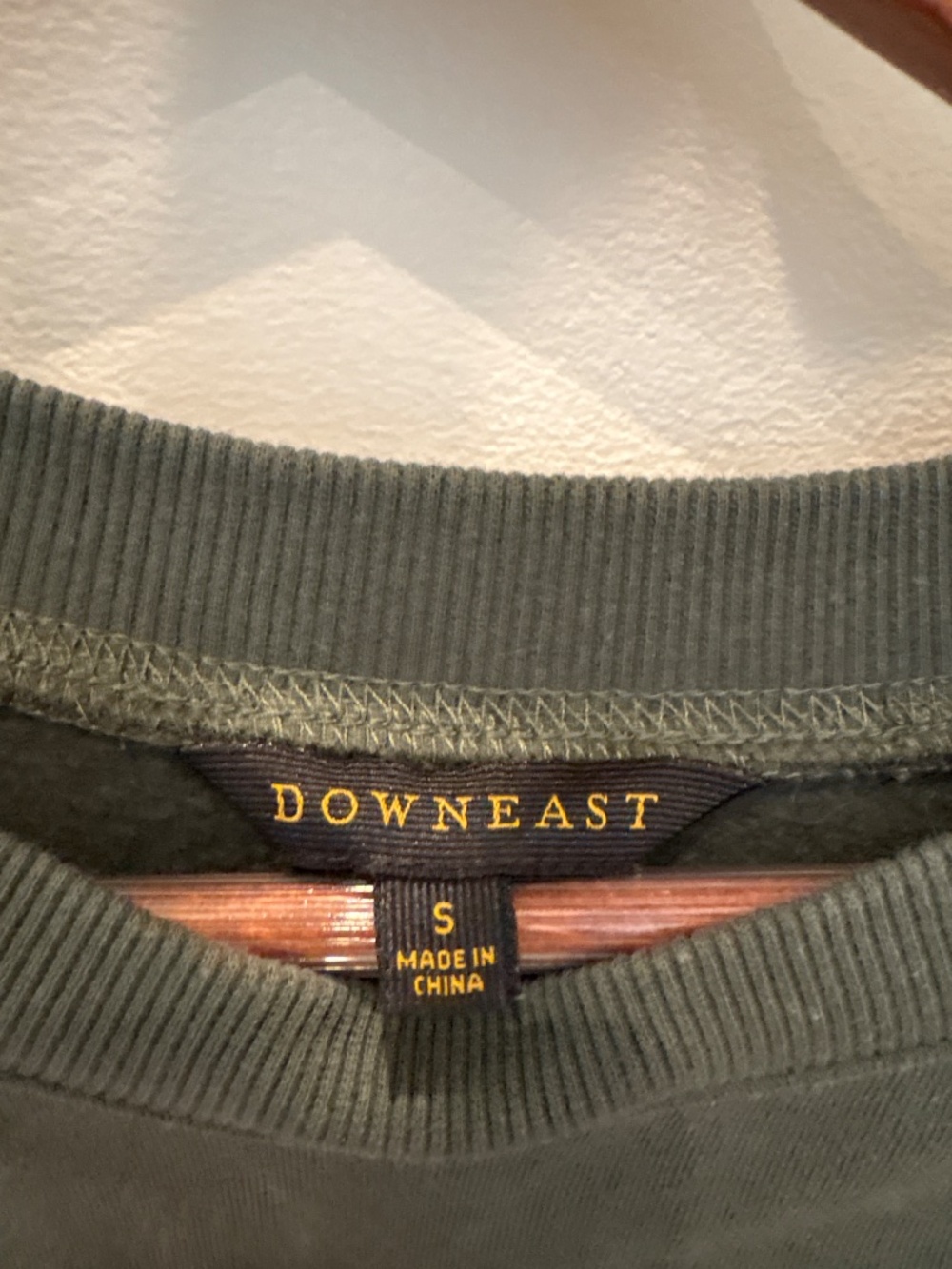 Sweater - Picture 2 of 3